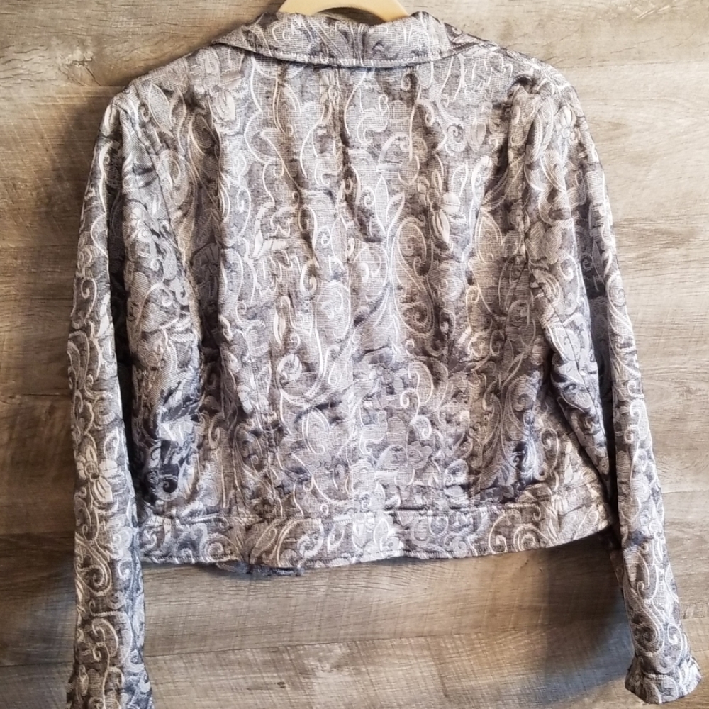 Spectacular Chico's jacket - Picture 4 of 5